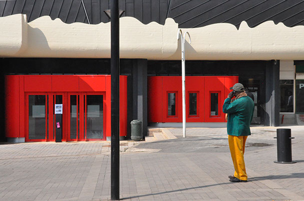 grima, loussouarn, architecte, gl, cinéma, patrimoine, construction, salle de spectacle, réhabilitation, Elancourt, les 7 mares, extension,